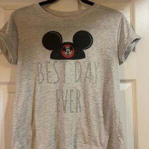Disney tshirt